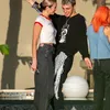 Dua Lipa &amp; Anwar Hadid Mesra di Miami