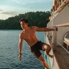 Richard Kyle Shirtless