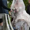 Taylor Swift Jadi Bridesmaid