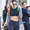 Abs Seksi Seleb Hollywood