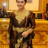 12 seleb cantik yang dinikahi keluarga pejabat
