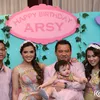 Bayi lucu dan hits