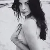 Seleb Topless
