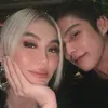 Foto Aktor Thailand Bright Vachirawit Malam Mingguan Bareng Agnez Mo di Jakarta