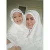 Anak Seleb Pakai Kerudung