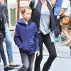Angelina Jolie &amp; Anaknya di Disneyland