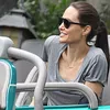 Angelina Jolie &amp; Anaknya di Disneyland