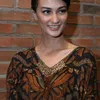 Atiqah Hasiholan