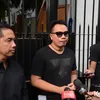 Vicky Prasetyo - Ayu Ting Ting