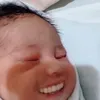 anak vanessa angel