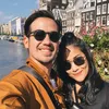 Foto baby moon Tarra Budiman &amp; istri