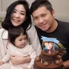  Foto Keluarga Seleb Populer Bikin Iri
