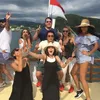 Liburan Luna Maya - Reino Barack