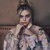 Elle Fanning tampil ala Peri Musim Dingin