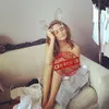 Chrissy Teigen bugil