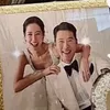 Foto Bukti Hyun Bin yang Senyumnya Disebut Semakin Mirip dengan Son Ye Jin