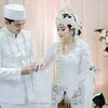 Rizky Alatas bulan madu