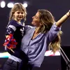 Hot Supermodel Moms