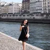 Fashion Shandy Aulia di Paris