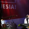 Foto: Cantik Casual-nya Isyana di Jazz Festival Bikin \&#039;Galau\&#039;!