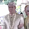 Foto Cantik Via Vallen dengan Rias Pengantin Adat Sunda
