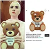 fashion selebriti indonesia, casing handphone termahal, handphone seleb