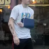 Brooklyn Beckham Ciuman