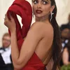 Deepika Padukone - Priyanka Chopra