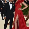 Deepika Padukone - Priyanka Chopra