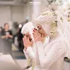 Foto Akad Nikah Citra Kirana &amp; Rezky Aditya