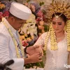 Pernikahan Ryana Dea-Puadin Redi