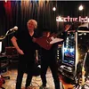 Foto Di New York Gading Marten Ketemu Dan Ngobrol Sama Bono U2 Kapanlagi Com