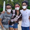 momen eva celia dan tiga adiknya