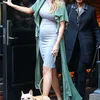 Ibu hamil cantik Chrissy Teigen