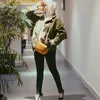Fashion istri Richie FM