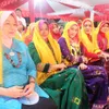 Adelia Pasha, Istri Cantik Pejabat