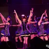 JKT48 tampil dengan kostum-kostum unik