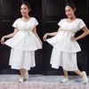 Gaya Kece Ayu Dewi Saat Hamil