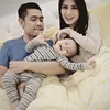 Keluarga Donita dan Adi Nugroho