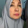 Foto Henidar Amroe Curhat Hidup Sendiri Cuma Bersama 5 Kucing di Usia 60