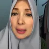 Foto Henidar Amroe Curhat Hidup Sendiri Cuma Bersama 5 Kucing di Usia 60