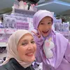 Henidar Amroe yang Merasa Beruntung Tanpa Suami dan Anak di Usia 61 Tahun