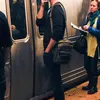 Seleb Hollywood Naik Subway