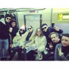 Seleb Hollywood Naik Subway