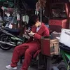Foto Idola K-Pop yang Lokal Banget Sampai Dikira Editan