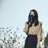 Foto IU Saat Jadi Wedding Singer di Pernikahan Saudara Lee Jong Suk