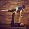 acro yoga, acroyoga, seleb acroyoga, apa itu acro yoga