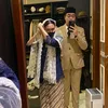 Jeje Soekarno dan Bella Clarisa Bergaya Ala Presiden Soekarno &amp; Ibu Fatmawati