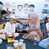[FOTO] Jelang Lebaran, Arzetti Bilbina Bagi Ilmu Pada Anak Yatim