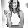Josephine Skriver, Angel Baru VS